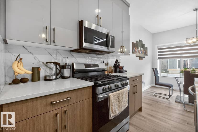 3227 Magpie LI NW — photo 11 of 40