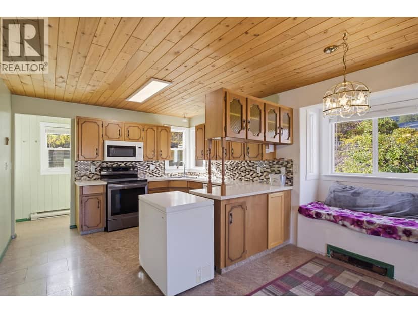 2134 South Lakeside Drive, Williams Lake, photo 5