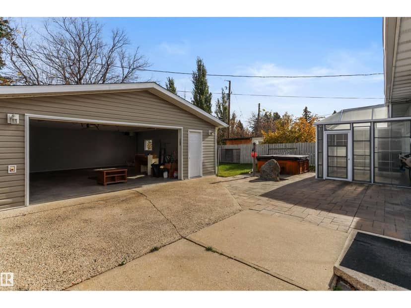 48 Pipestone Dr — photo 13 of 40