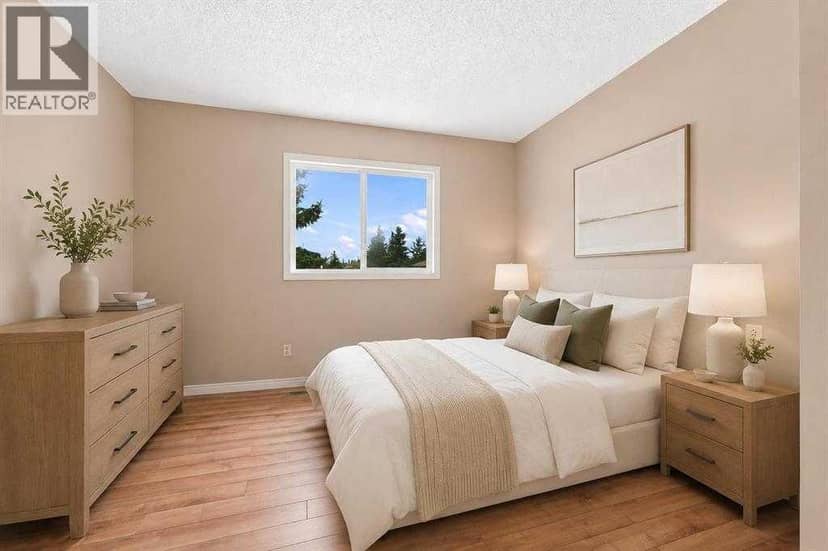 70 Edgeburn Crescent NW — photo 17 of 36