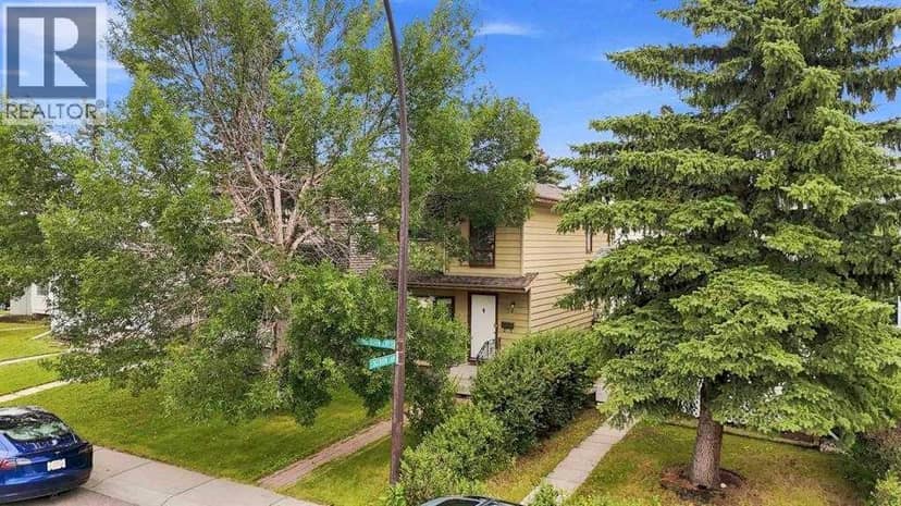 70 Edgeburn Crescent NW — photo 29 of 36
