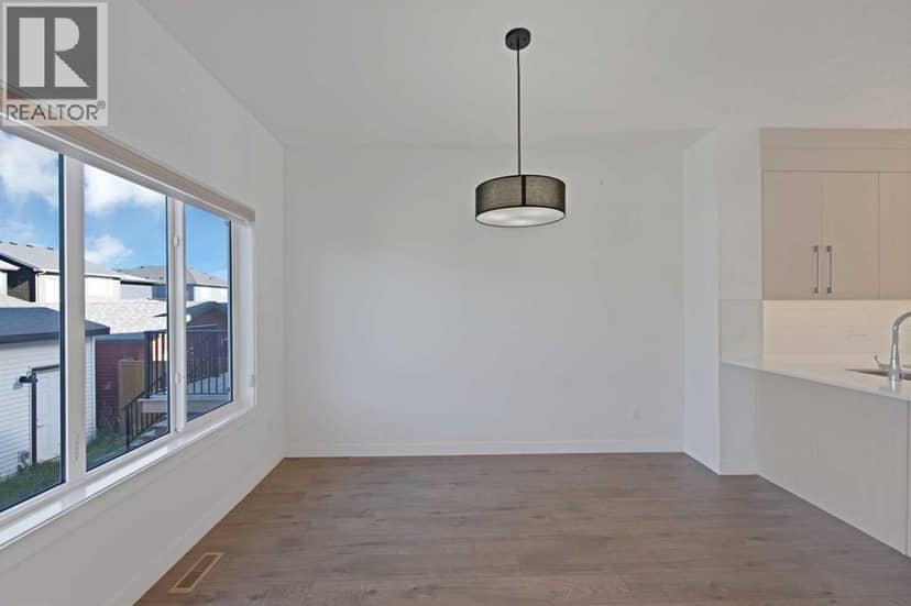7386 202 Avenue SE — photo 19 of 40