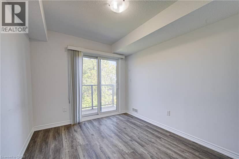 1430 HIGHLAND Road W Unit# B4 — photo 24 of 40