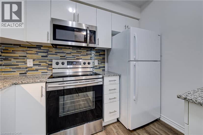 1430 HIGHLAND Road W Unit# B4 — photo 10 of 40