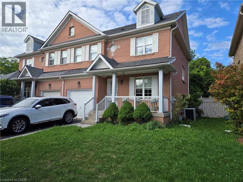 28 NIAGARA ON THE GREEN Boulevard, Niagara-on-the-Lake, photo 2
