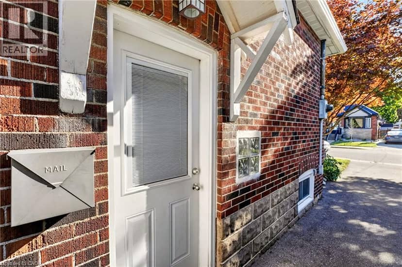 78 CAMERON Avenue S, Hamilton, photo 6