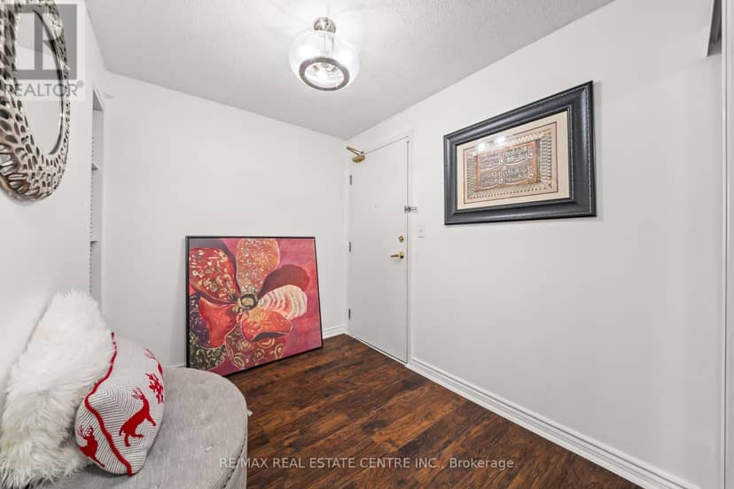 1907 - 145 Hillcrest Avenue, Mississauga, photo 6