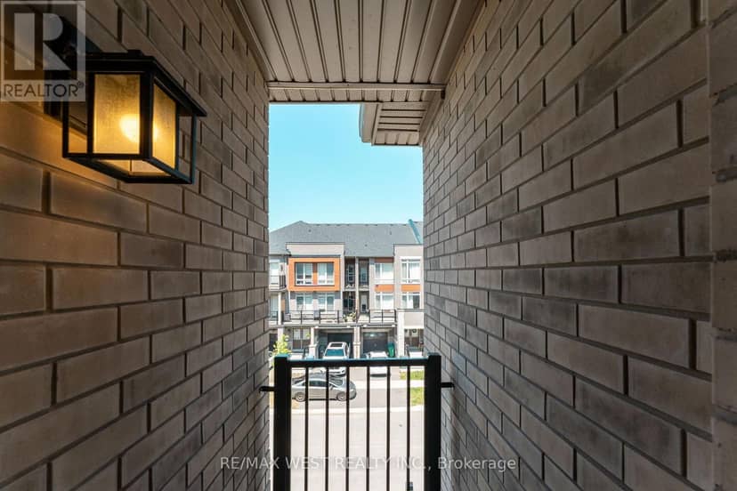 29 Arrowview Drive — photo 34 of 40