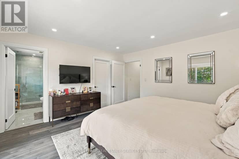 560 Stonecliffe Road — photo 13 of 35