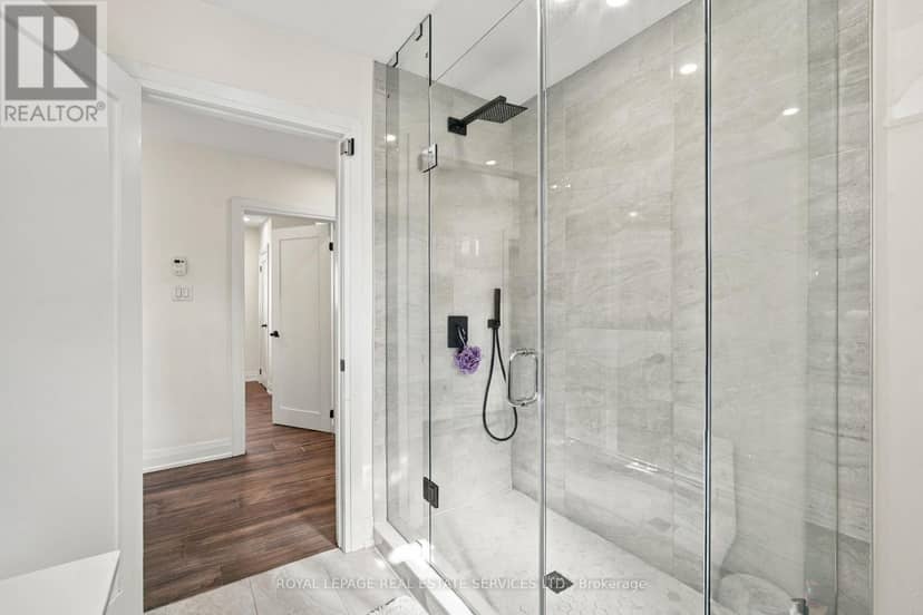 560 Stonecliffe Road — photo 19 of 35