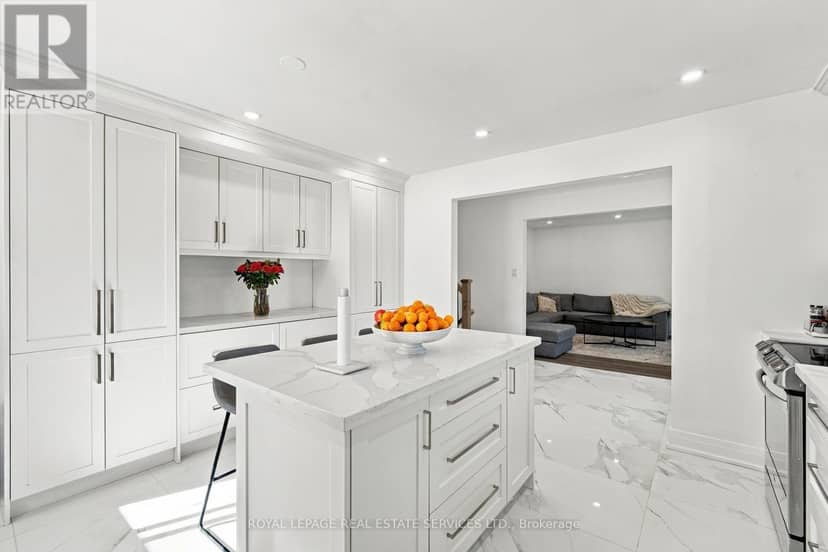 560 Stonecliffe Road, Oakville, photo 6