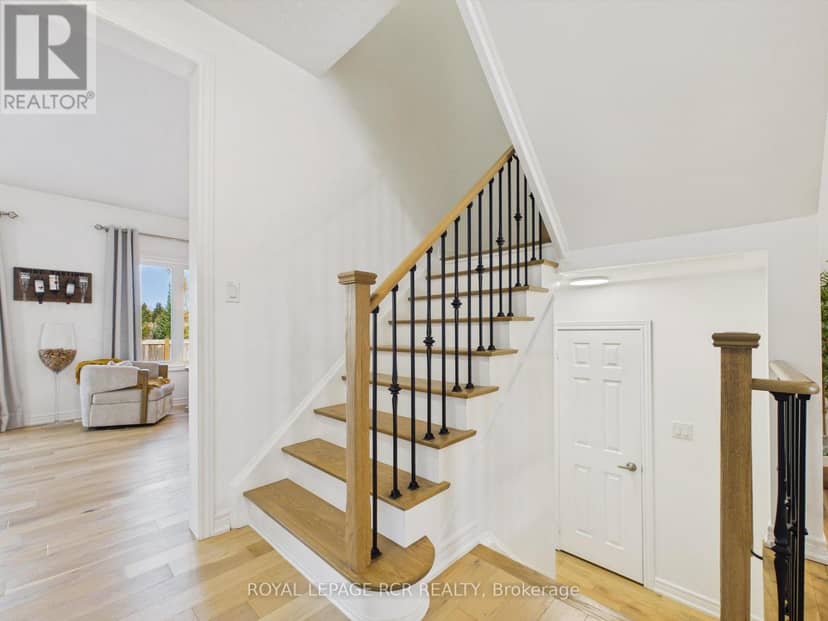 206 Shephard Avenue — photo 18 of 39