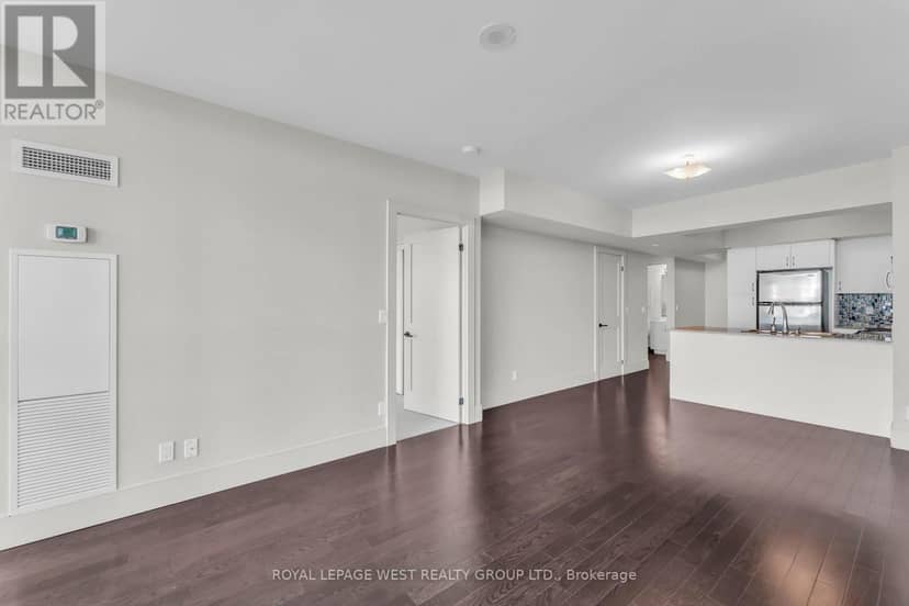 2201 - 15 Legion Road — photo 11 of 37