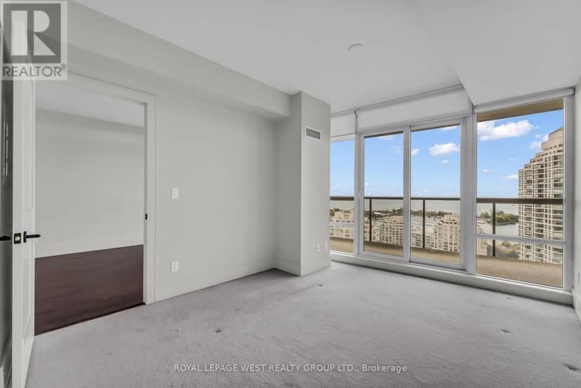 2201 - 15 Legion Road — photo 16 of 37