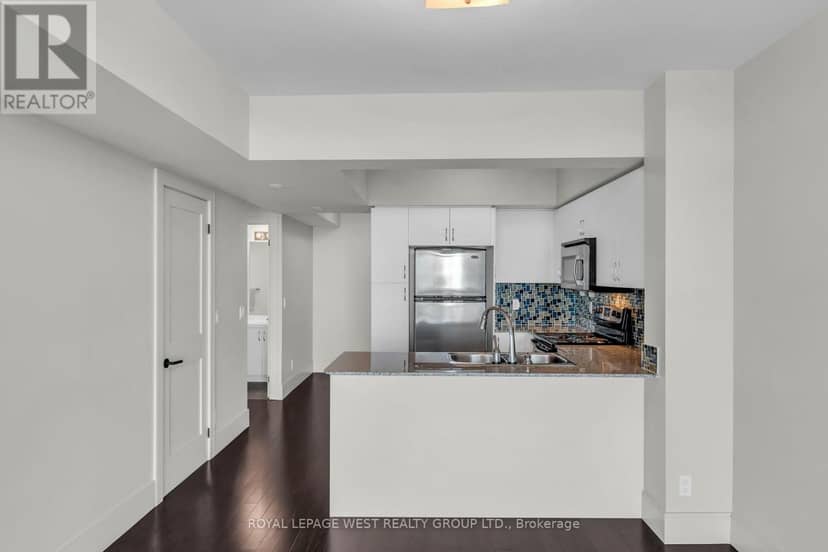 2201 - 15 Legion Road — photo 19 of 37