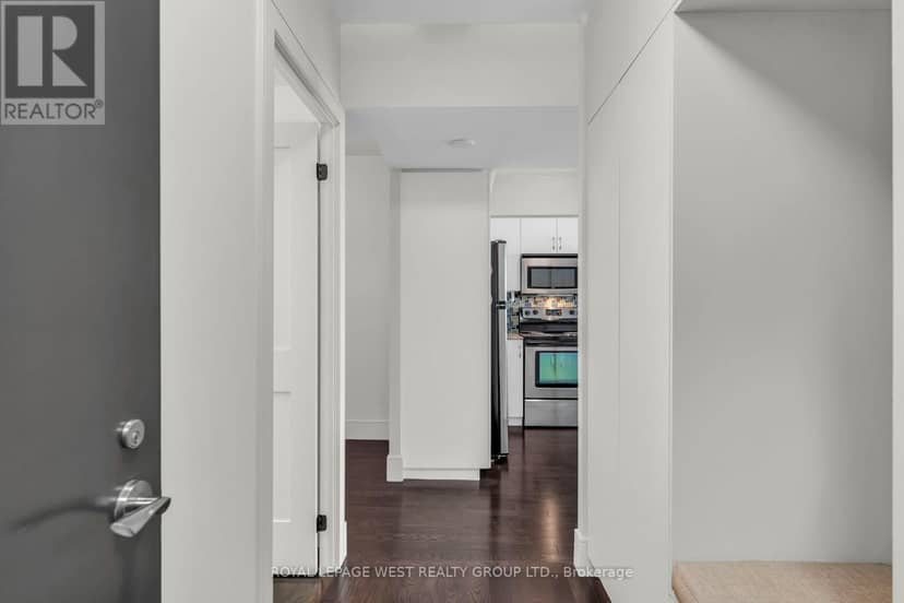 2201 - 15 Legion Road — photo 23 of 37