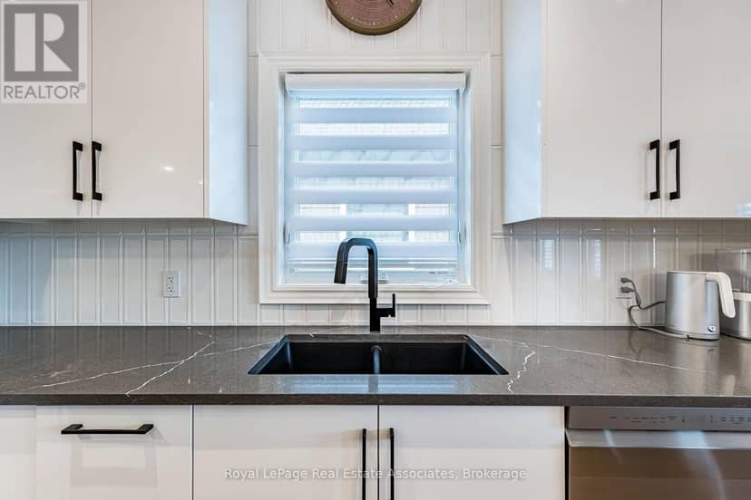 26 Peachtree Lane — photo 16 of 40