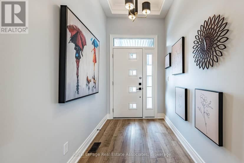26 Peachtree Lane — photo 31 of 40