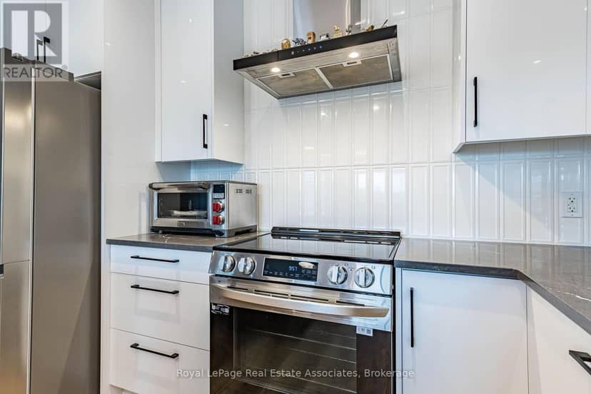 26 Peachtree Lane — photo 15 of 40