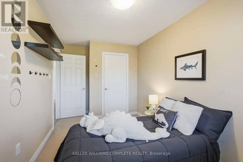 113 - 20 McConkey Crescent — photo 19 of 31