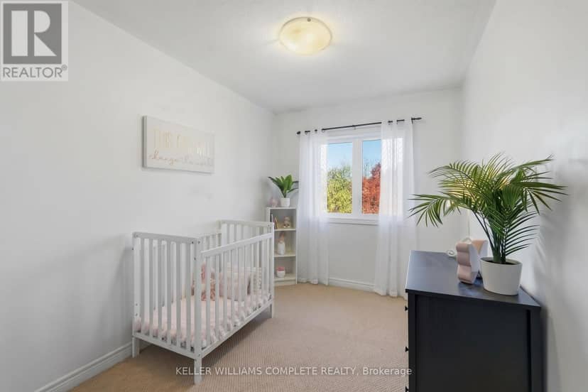 113 - 20 McConkey Crescent — photo 20 of 31