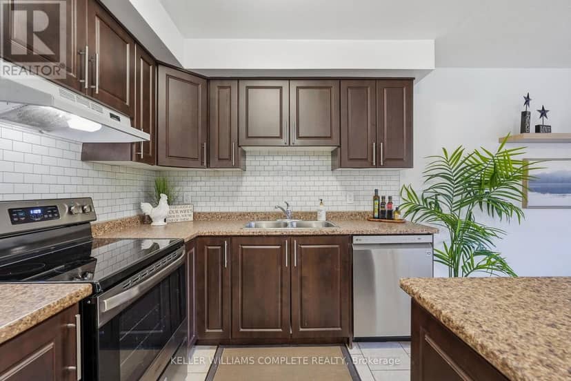 113 - 20 McConkey Crescent — photo 7 of 31