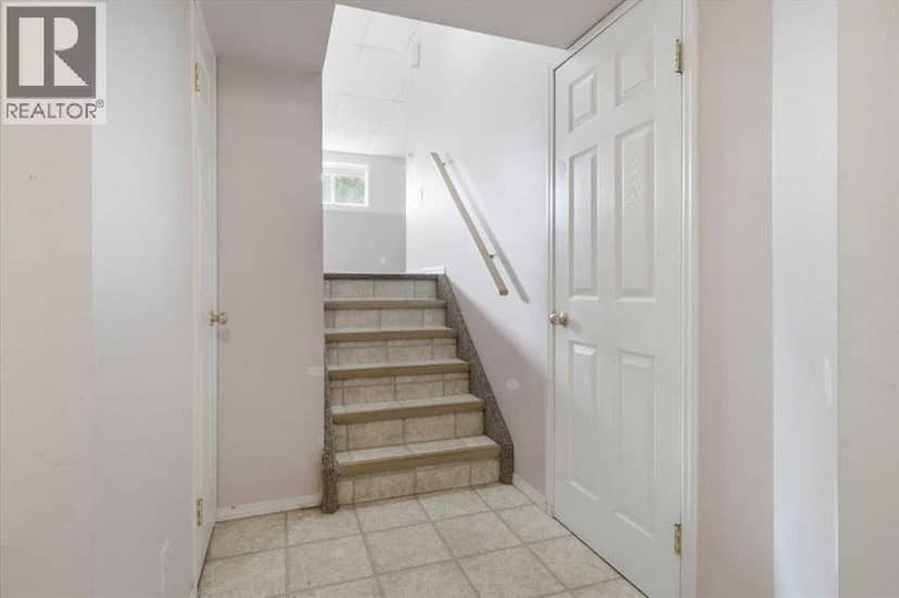 10409 73 Avenue — photo 18 of 26