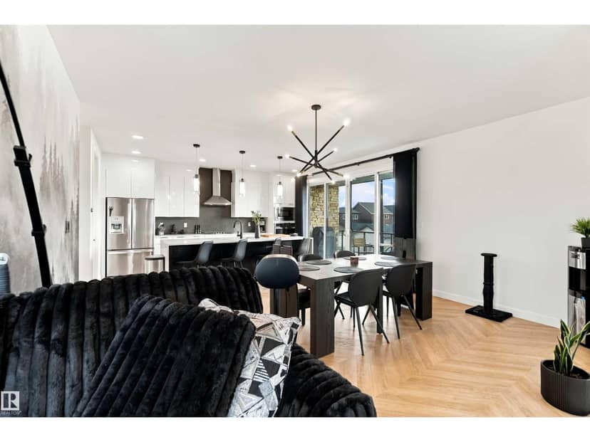 4204 Hawthorn Ro SW, Edmonton, photo 7