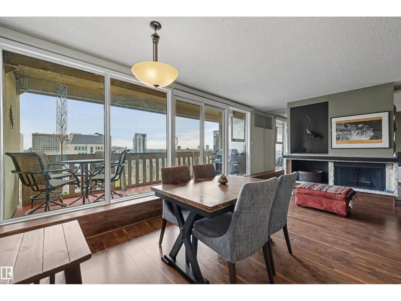 #905 9809 110 ST NW, Edmonton