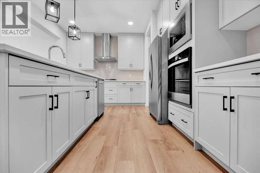 75 Versant Rise SW, Calgary, photo 8