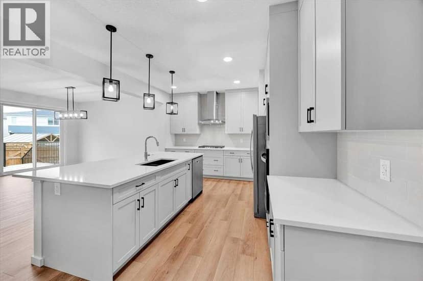 75 Versant Rise SW, Calgary, photo 7