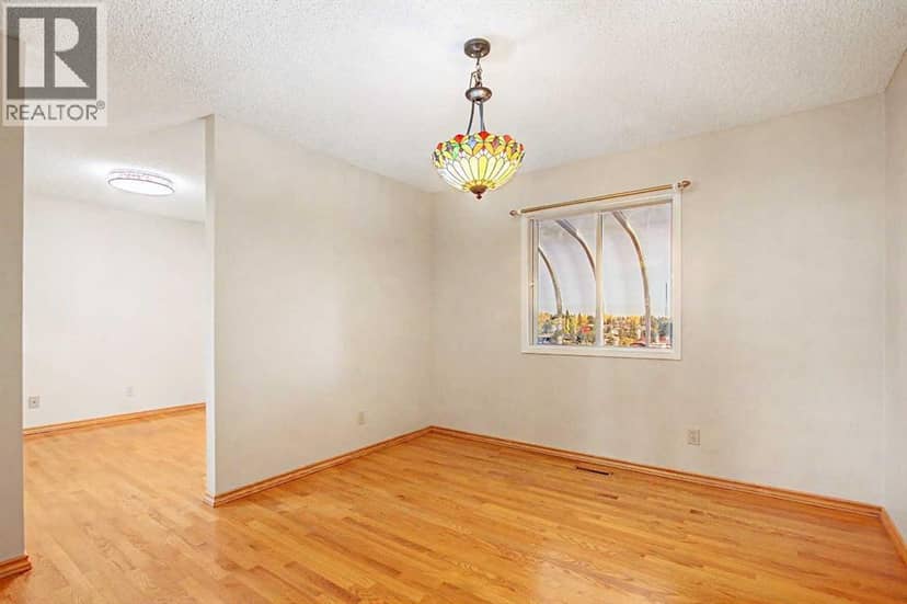 164 Strathaven Circle SW — photo 10 of 32