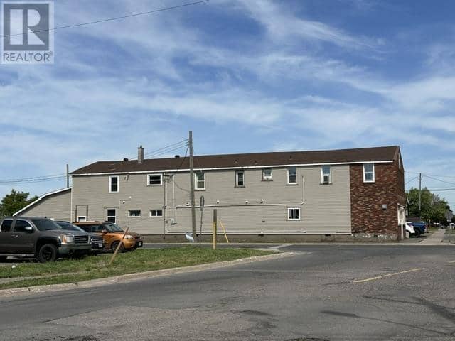 254 Wallace TER, Sault Ste. Marie, photo 4