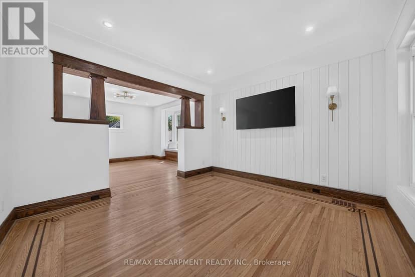 229 Park Row S, Hamilton, photo 6