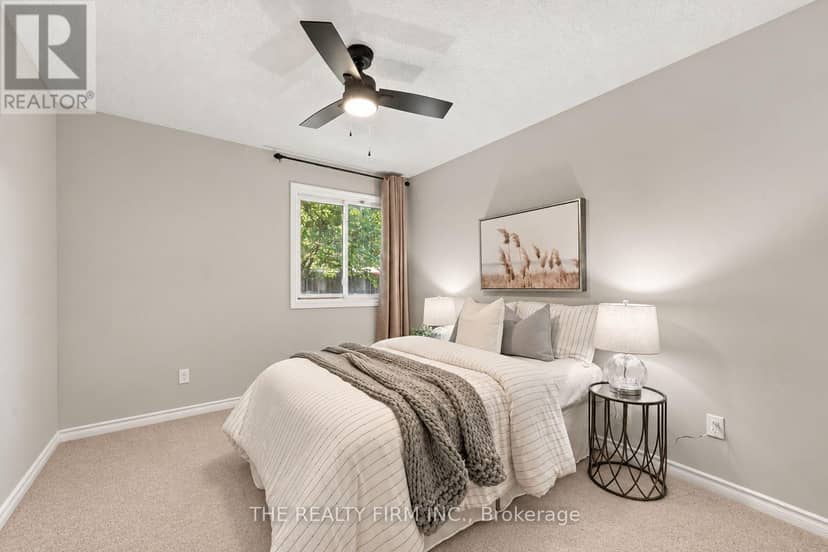 58 - 144 Conway Drive — photo 12 of 22