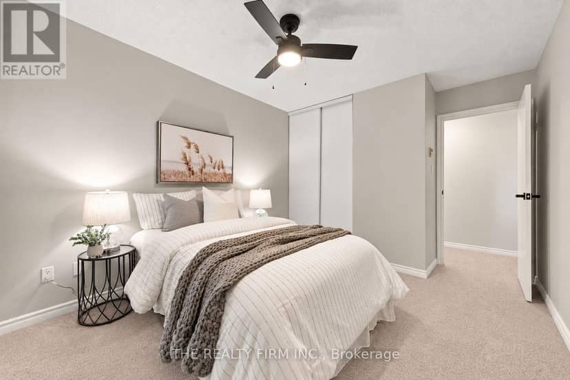 58 - 144 Conway Drive — photo 13 of 22