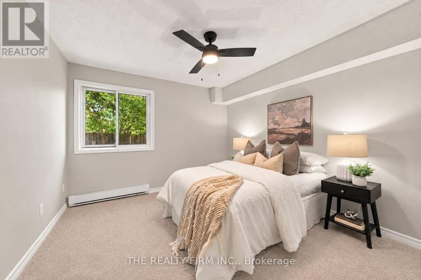 58 - 144 Conway Drive — photo 14 of 22