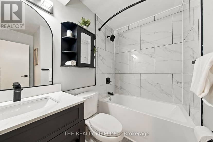 58 - 144 Conway Drive — photo 17 of 22