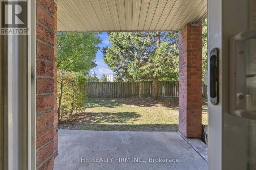58 - 144 Conway Drive — photo 19 of 22