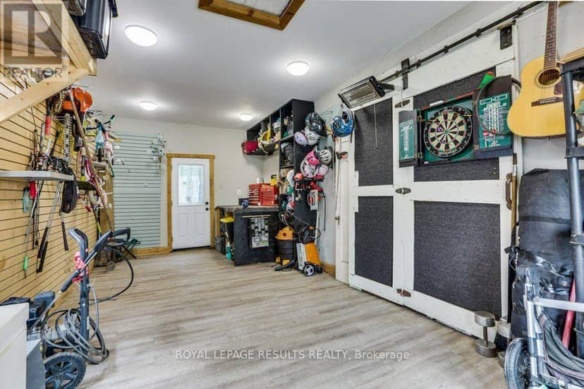 122 Merritt Street — photo 40 of 40