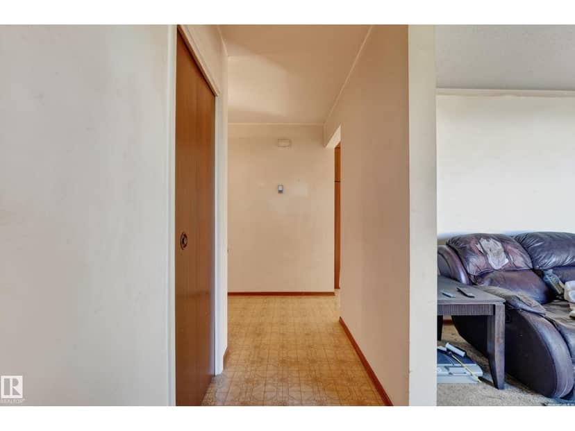 7615 135A AV NW NW, Edmonton, photo 8