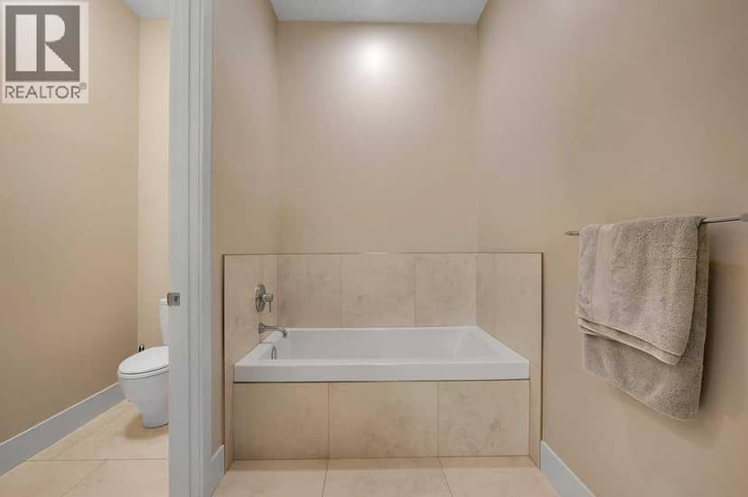 23 Watermark Villas — photo 24 of 40