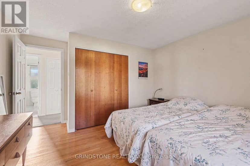 22 Lavina Crescent — photo 16 of 35