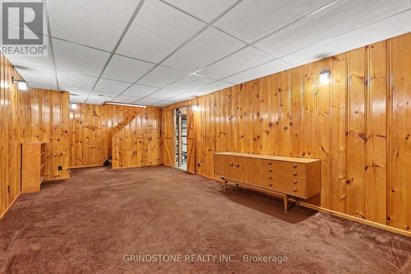 22 Lavina Crescent — photo 23 of 35