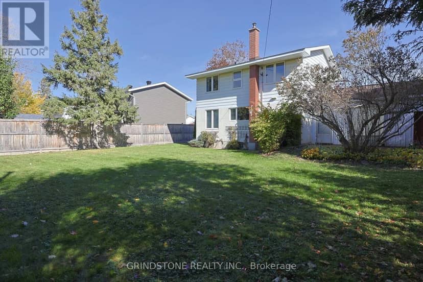 22 Lavina Crescent — photo 26 of 35