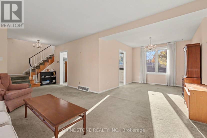 22 Lavina Crescent, Ottawa, photo 5