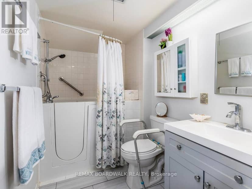 339 - 848 Seyton Drive — photo 18 of 40