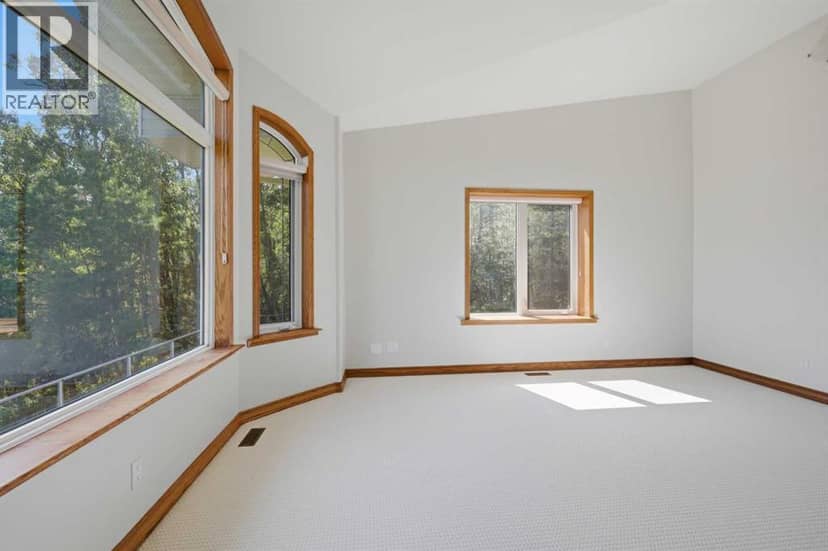 14043 Township Road 422 — photo 12 of 40