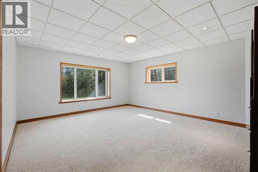 14043 Township Road 422 — photo 30 of 40