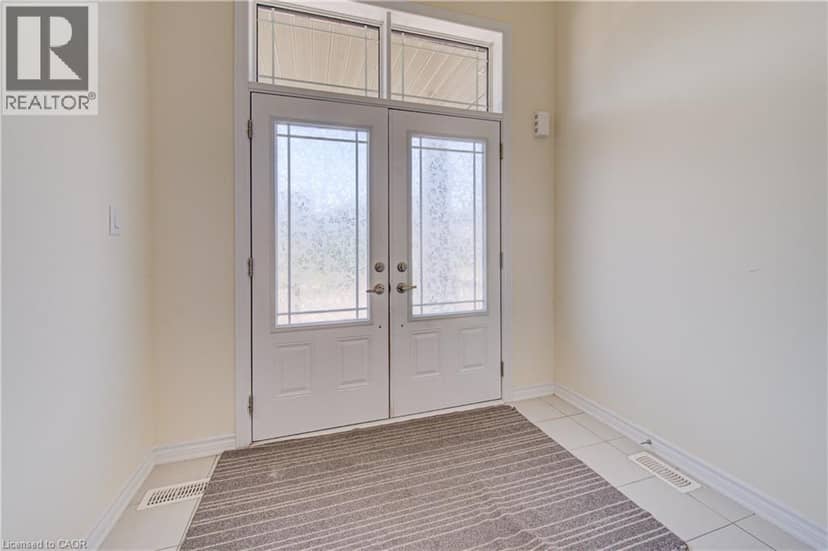 407 DOLMAN Street, Breslau, photo 5